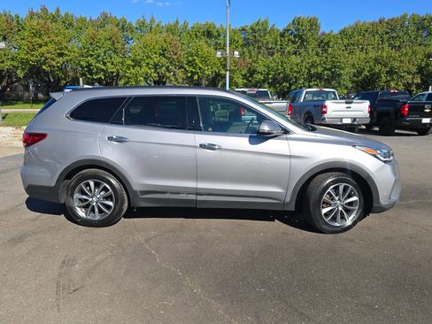 Used 2019 Hyundai Santa Fe XL SE w/ SE Premium Package 02 image 18
