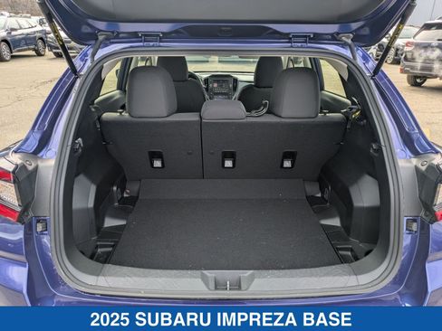 Certified 2025 Subaru Impreza 2.0i image 32