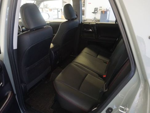 Used 2023 Toyota 4Runner TRD Off-Road Premium w/ Moonroof Package AWD/4WD image 22