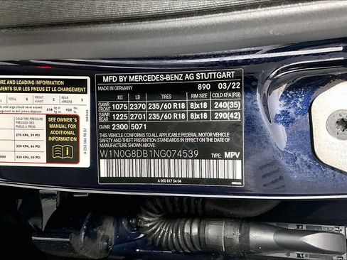 Used 2022 Mercedes-Benz GLC 300 w/ Premium Package Lite image 32