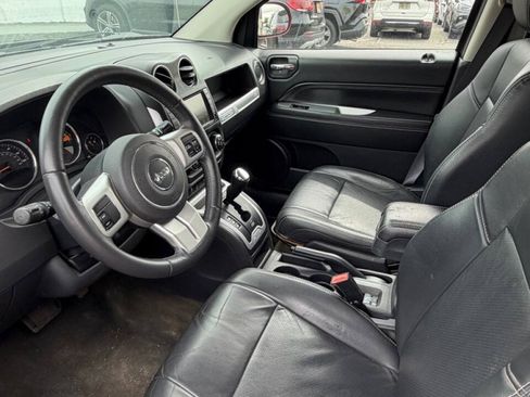 Used 2016 Jeep Compass High Altitude AWD/4WD image 12