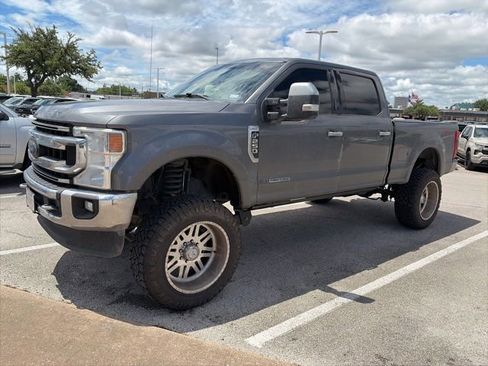 Used 2021 Ford F250 XLT w/ XLT Premium Package AWD/4WD image 2