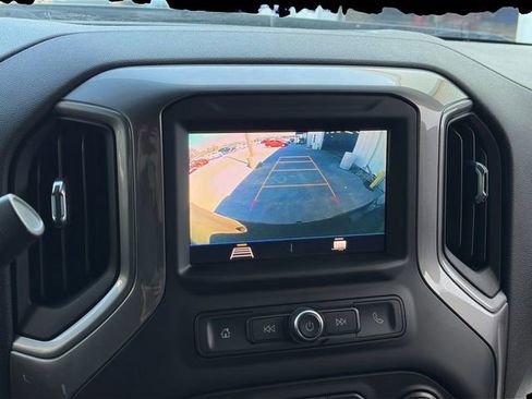 Used 2020 Chevrolet Silverado 1500 Custom Trail Boss w/ Custom Convenience Package image 10