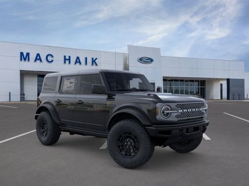 New 2026 Ford Bronco Badlands image 7