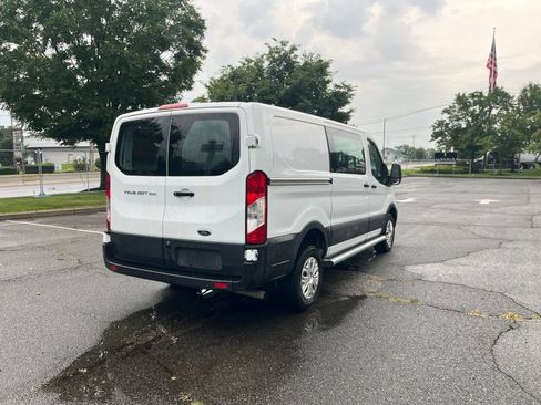 Used 2025 Ford Transit 250 Low Roof w/ Exterior Upgrade Package RWD image 4