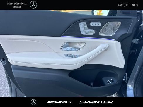 New 2026 Mercedes-Benz GLS 450 4MATIC image 12
