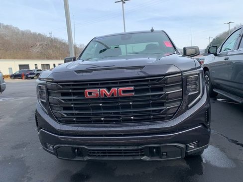 Used 2023 GMC Sierra 1500 Elevation image 13
