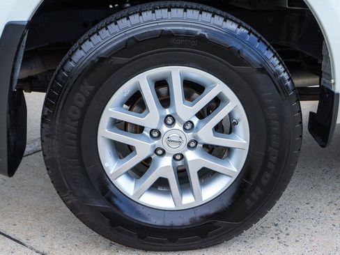 Used 2019 Nissan Frontier SV AWD/4WD image 19