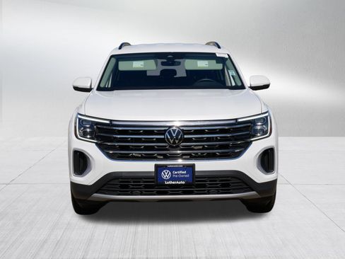 Certified 2026 Volkswagen Atlas SE AWD/4WD image 2