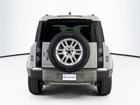 Used 2026 Land Rover Defender 110 S AWD/4WD image 6