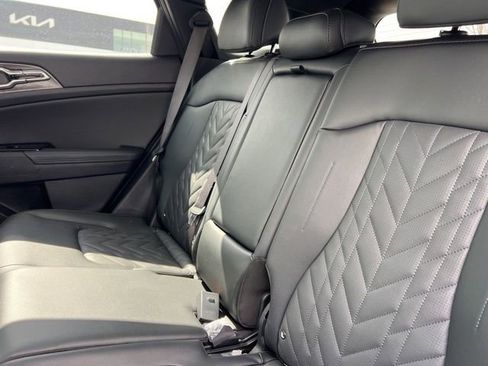 Used 2025 Kia Sportage X-Line image 35