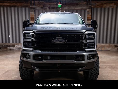 Used 2026 Ford F250 Platinum w/ Platinum Plus Package AWD/4WD image 4
