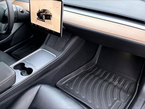 Used 2022 Tesla Model 3 Long Range image 18