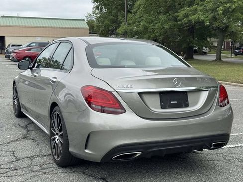 Used 2019 Mercedes-Benz C 300 Sedan image 11