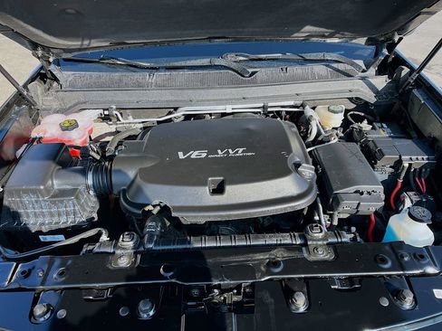 Used 2021 Chevrolet Colorado ZR2 image 28