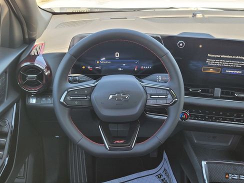 New 2026 Chevrolet Equinox RS w/ Convenience Package III image 9