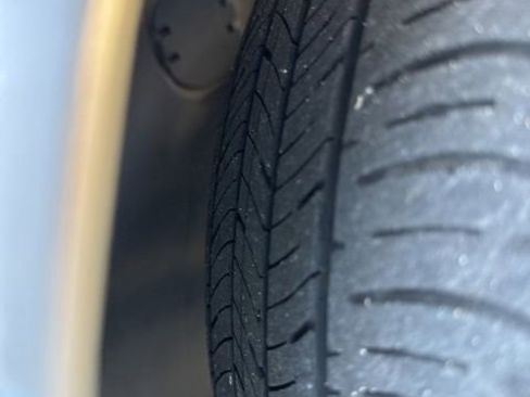 Used 2023 Hyundai Elantra SEL image 16