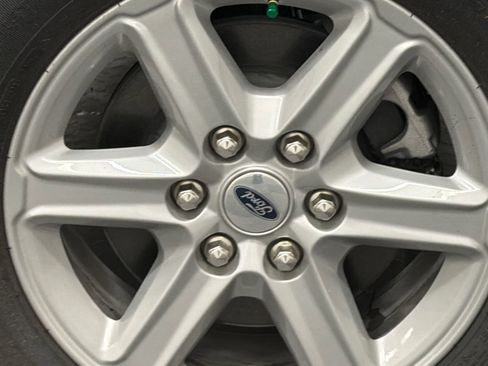New 2026 Ford F150 XLT w/ Equipment Group 302A MID AWD/4WD image 5