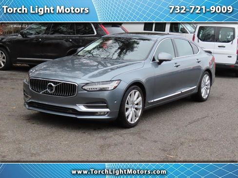Used 2018 Volvo S90 T6 Inscription w/ Convenience Package image 1