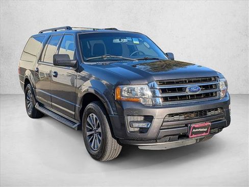 Used 2017 Ford Expedition EL XLT w/ Equipment Group 202A image 3