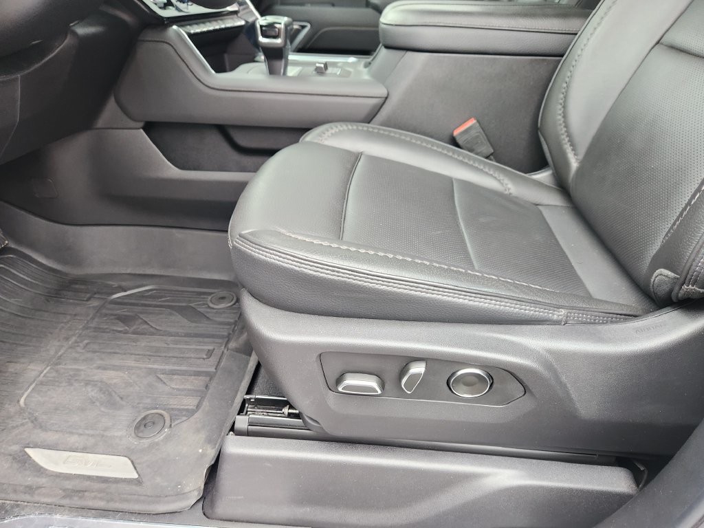 Used 2025 GMC Sierra 1500 Denali AWD/4WD image 25