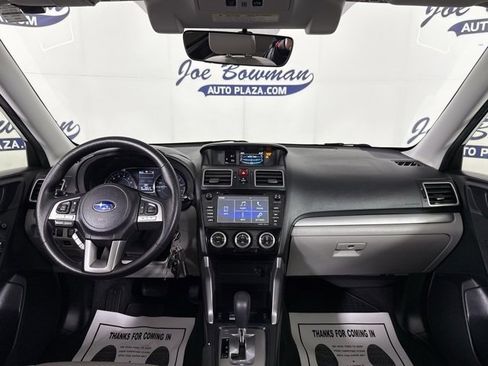 Used 2017 Subaru Forester 2.5i Premium image 2