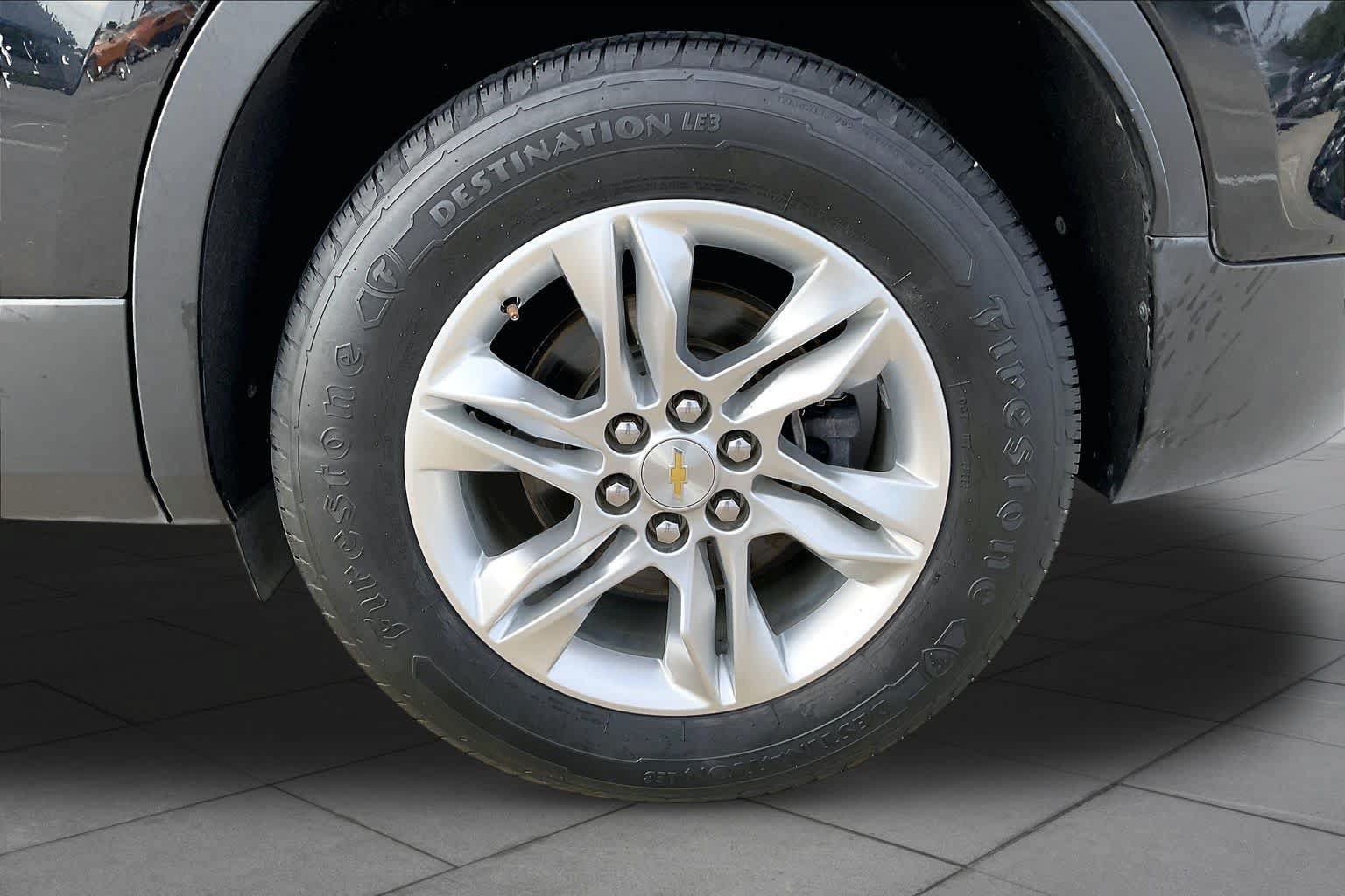 Used 2020 Chevrolet Blazer LT FWD image 11