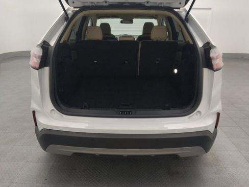 Used 2023 Ford Edge SEL image 29