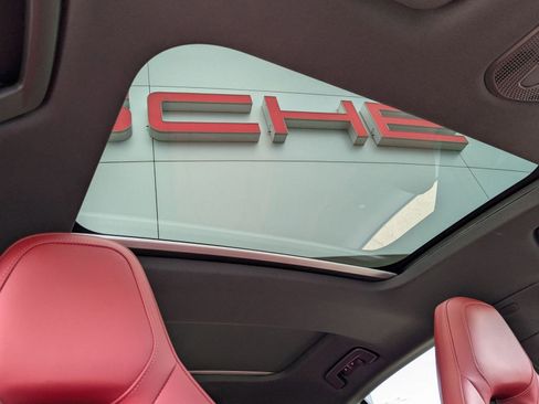 New 2026 Porsche Panamera 4 image 27