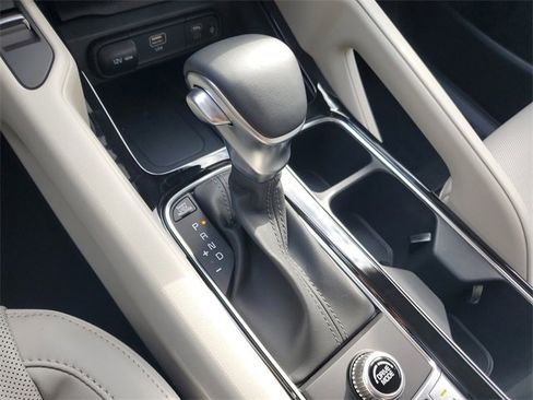 New 2025 Kia Telluride S image 37