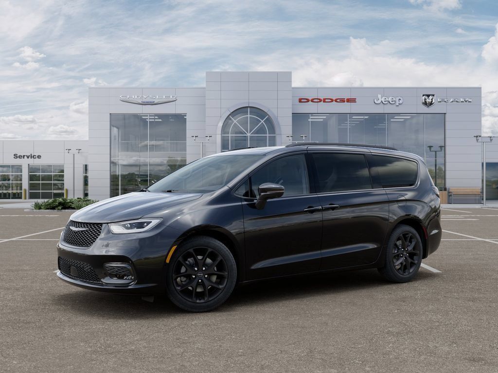 New 2026 Chrysler Pacifica Limited w/ S Appearance Package AWD/4WD image 2