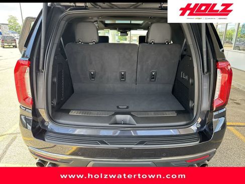 Certified 2024 GMC Yukon AT4 w/ AT4 Premium Package AWD/4WD image 24