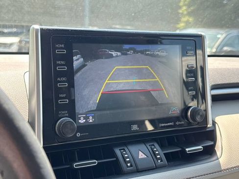 Used 2021 Toyota RAV4 XLE Premium AWD/4WD image 21