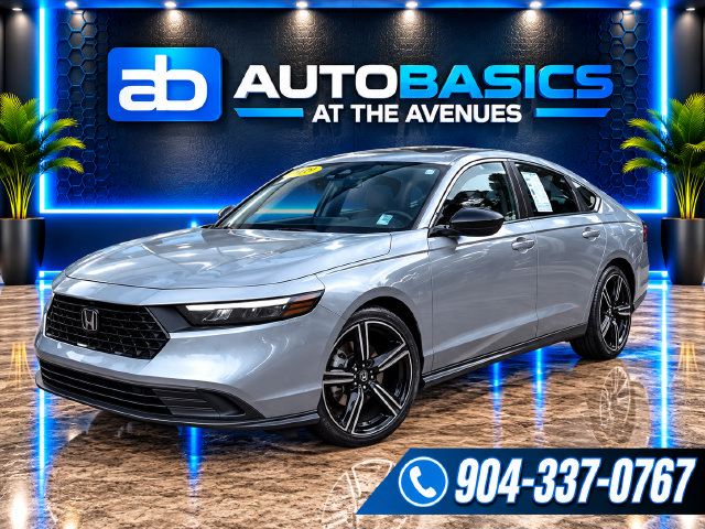 Used 2023 Honda Accord Sport image 1