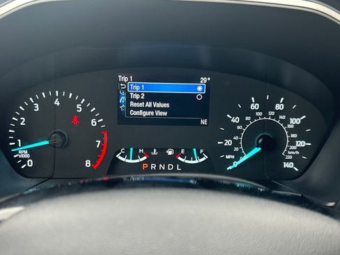 Used 2022 Ford Escape SEL image 17