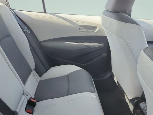 Used 2025 Toyota Corolla LE w/ Convenience Package FWD image 6