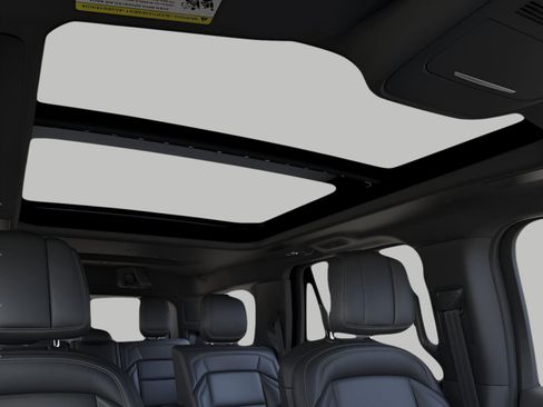 New 2026 Lincoln Navigator Reserve w/ Jet Appearance Package AWD/4WD image 22