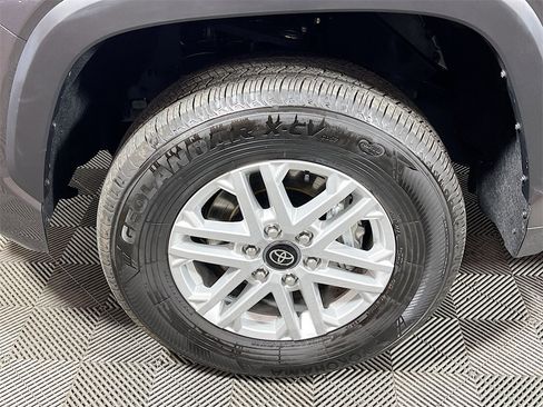 Used 2025 Toyota Tundra SR5 image 27