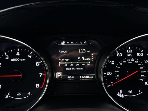 Used 2016 Kia Sedona SX image 17