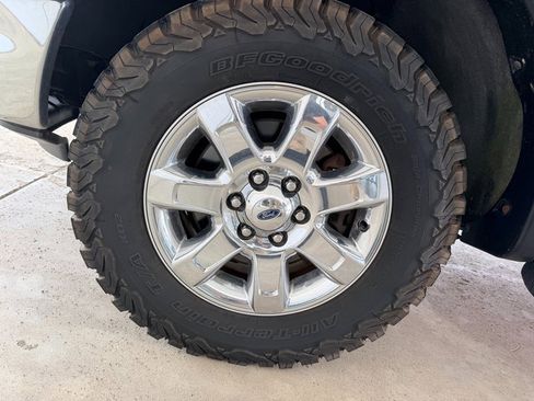 Used 2013 Ford F150 XLT w/ Luxury Equipment Group AWD/4WD image 12