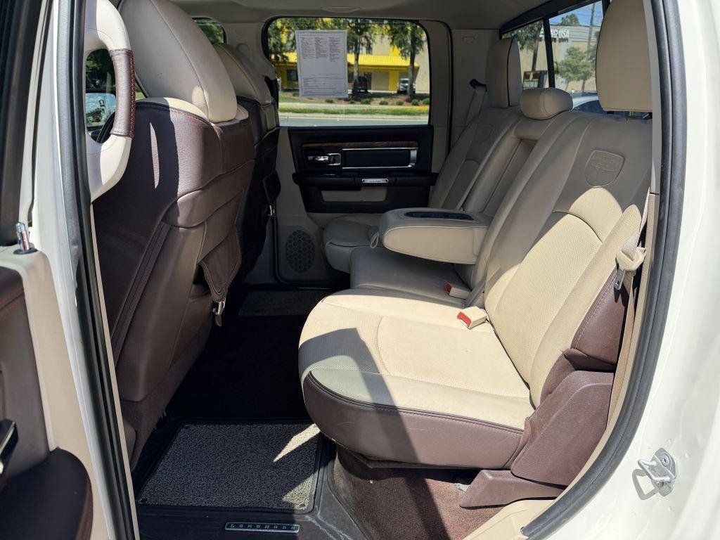 Used 2018 RAM 1500 Laramie Longhorn w/ Longhorn Southfork Package AWD/4WD image 10