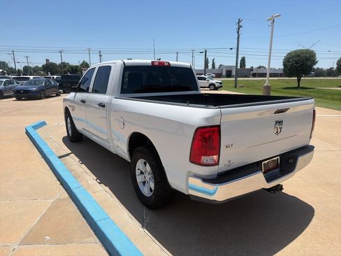 Used 2022 RAM 1500 Classic SLT w/ Trailer Tow Group RWD image 10