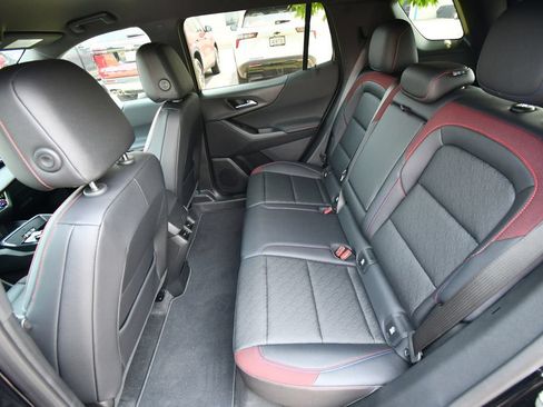 Used 2025 Chevrolet Equinox RS w/ Safety and Technology Package AWD/4WD image 16