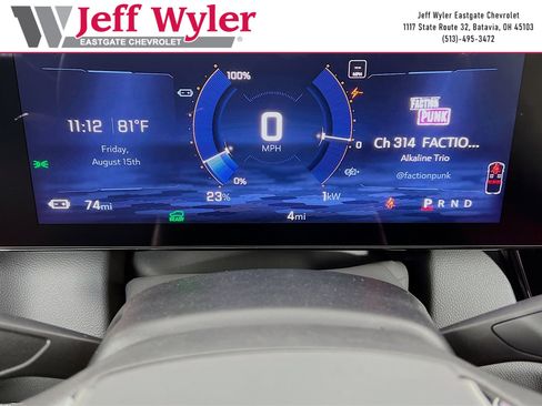 New 2025 Chevrolet Equinox EV RS w/ LPO, All-Weather Mat Package image 16