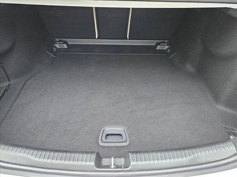 Used 2022 Mercedes-Benz C 300 Sedan image 5