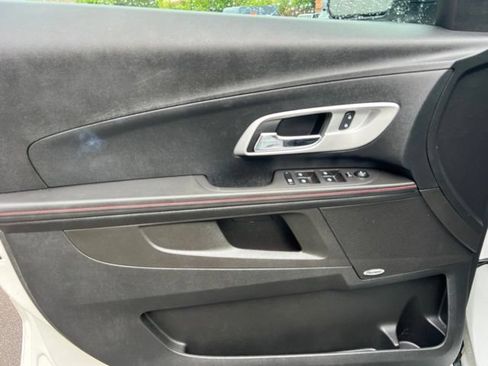Used 2015 Chevrolet Equinox LT AWD/4WD image 18