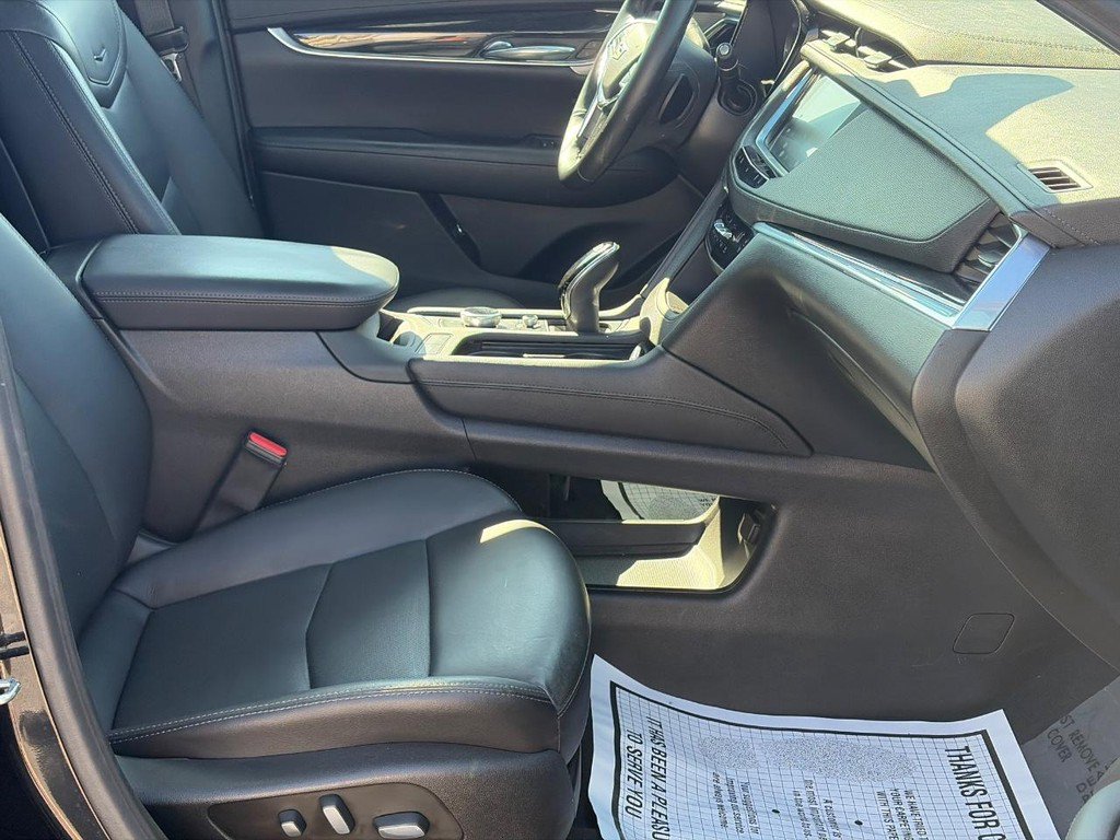 Used 2020 Cadillac XT5 Premium Luxury AWD/4WD image 18