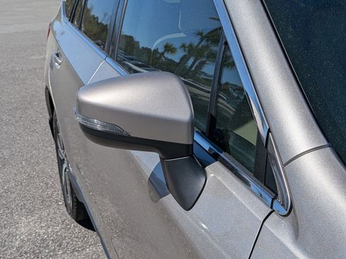 Used 2019 Subaru Outback 2.5i Limited image 12