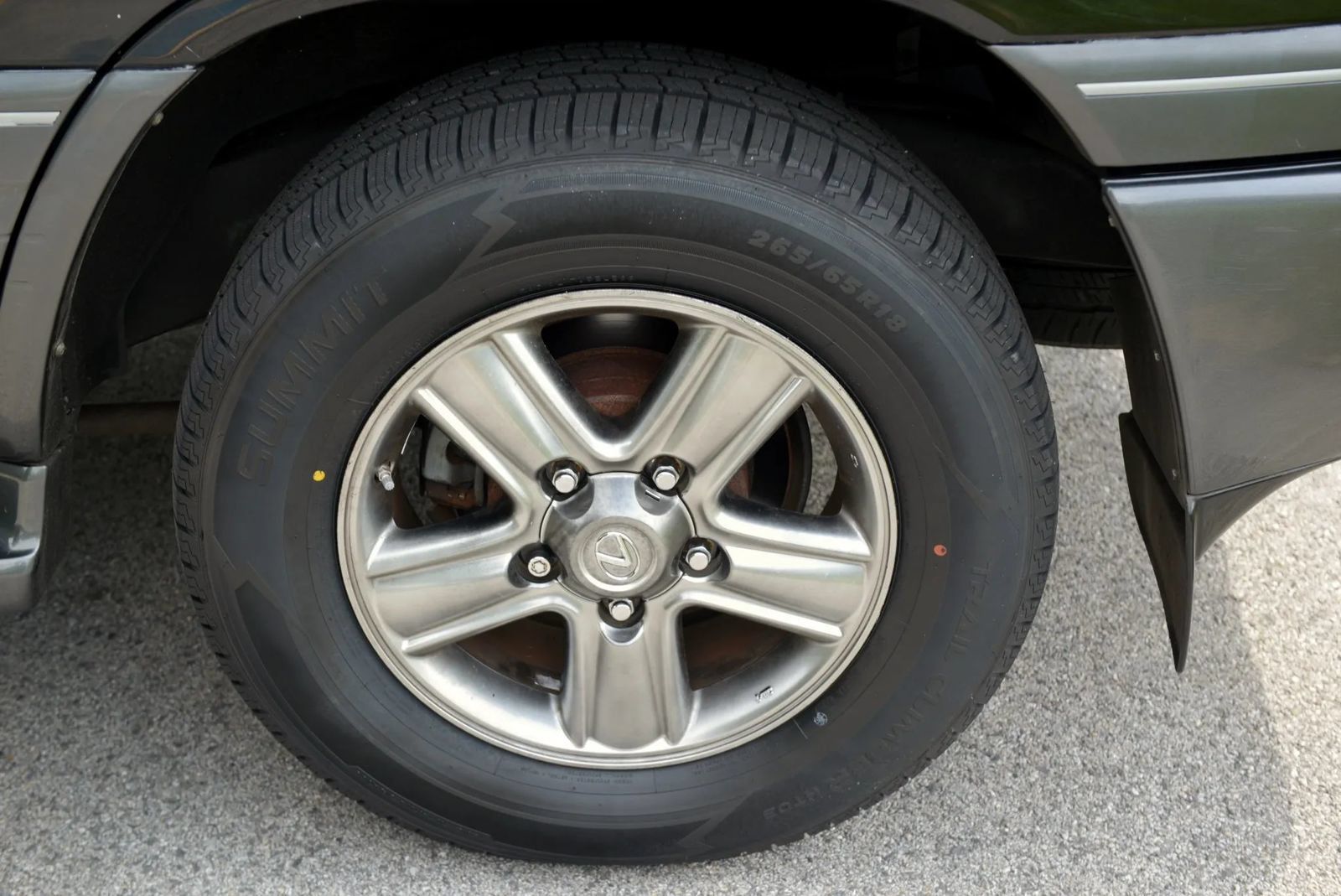 Used 2007 Lexus LX 470 4WD image 25