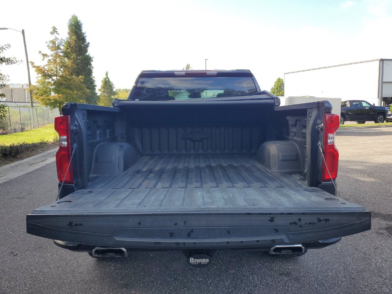 Used 2022 Chevrolet Silverado 1500 RST AWD/4WD image 9